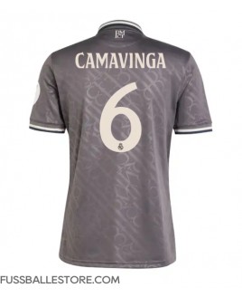 Günstige Real Madrid Eduardo Camavinga #6 3rd trikot 2024-25 Kurzarm